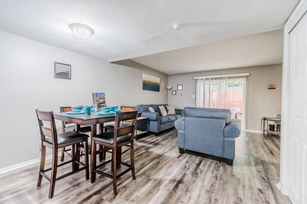 Cozy 2 Bedroom Apt 9Ml From Downtown Ft Worth Fort Worth Exterior photo